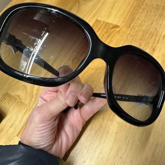 Chanel Sunglasses - Picture 5 of 11